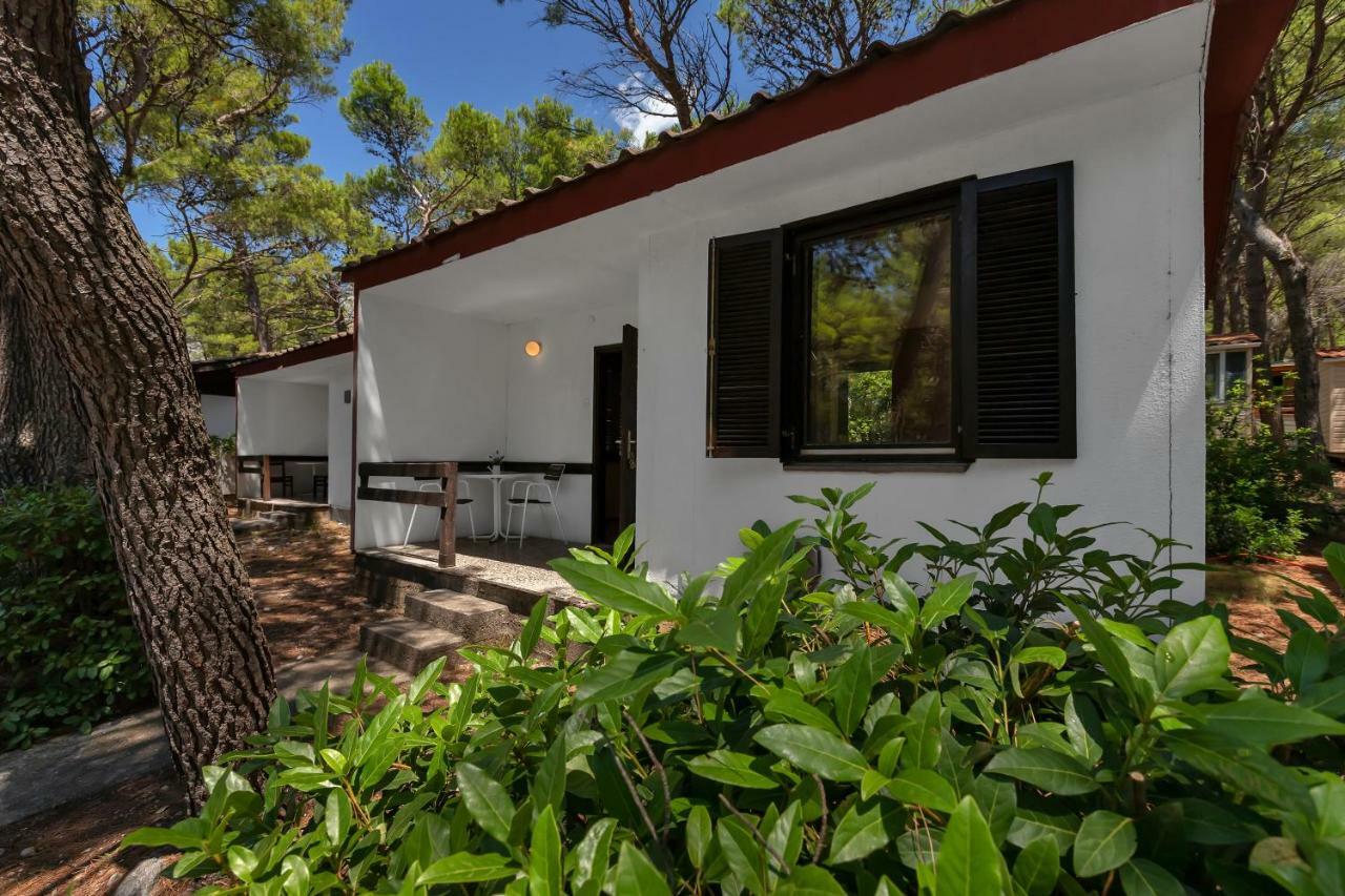 Mobile Homes & Bungalows Basko Polje Baška Voda Εξωτερικό φωτογραφία